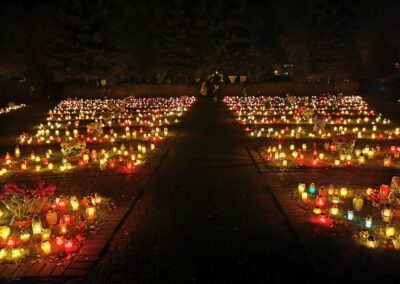 Cmentarz Parafialny w Łęczycy_kwatera poległych żołnierzy